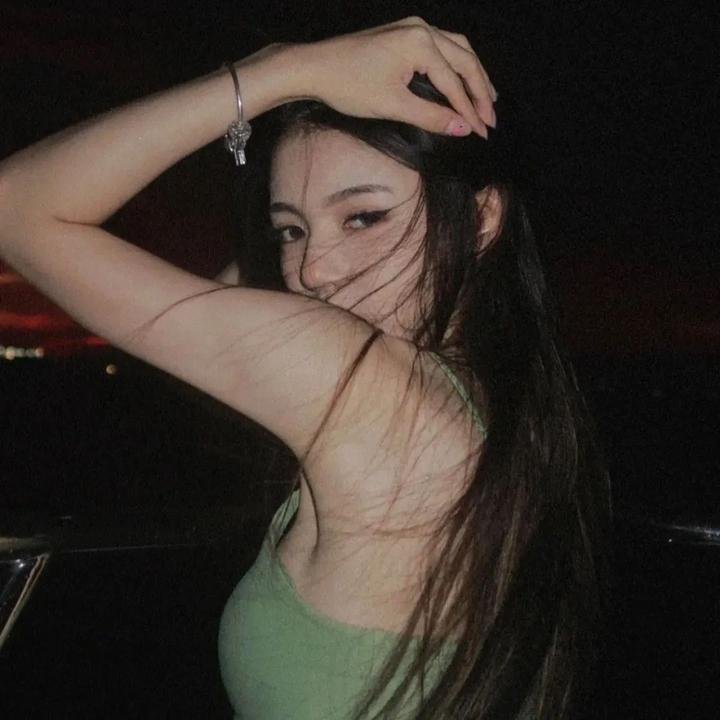 唯有天使生双翼